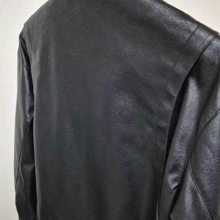 [BUNJANG] Custom Clloc Vegan Leather Varsity Jacket / 커스텀어클락 비건 레더 바시티 자켓