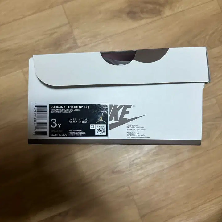 [BUNJANG] Nike Travis Scott Low Reverse Olive (PS) Sneakers / 조던 트레비스 스캇 로우 리버스올리브 220 (ps)