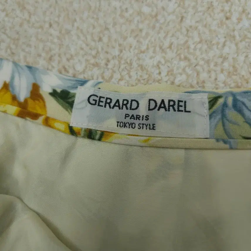 [BUNJANG] Gerard Darel Floral A-Line Skirt / (S)제라드다렐 여성 A라인 스커트 플라워 옐로우 W3083
