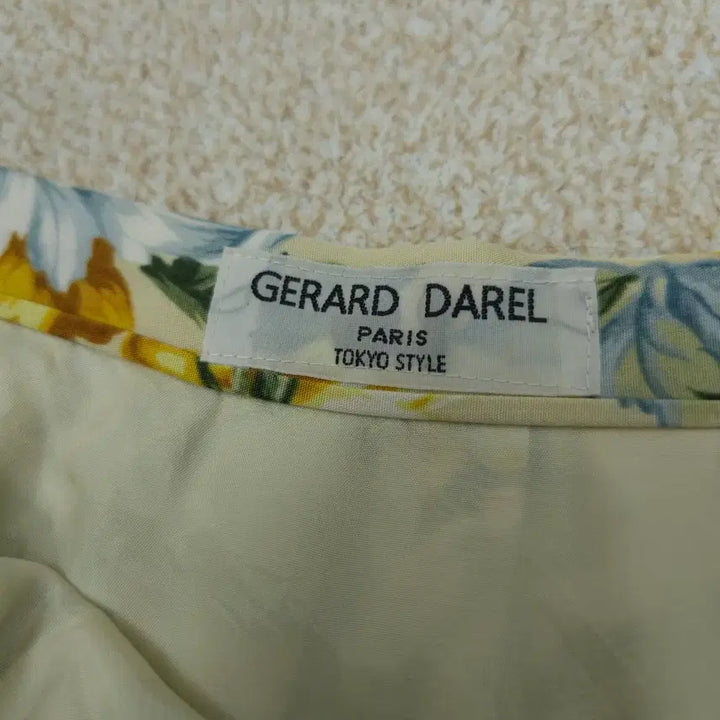 [BUNJANG] Gerard Darel Floral A-Line Skirt / (S)제라드다렐 여성 A라인 스커트 플라워 옐로우 W3083