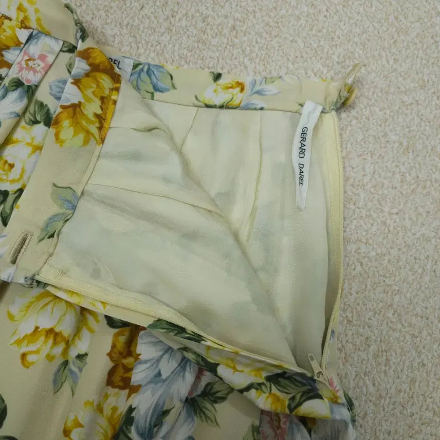 [BUNJANG] Gerard Darel Floral A-Line Skirt / (S)제라드다렐 여성 A라인 스커트 플라워 옐로우 W3083