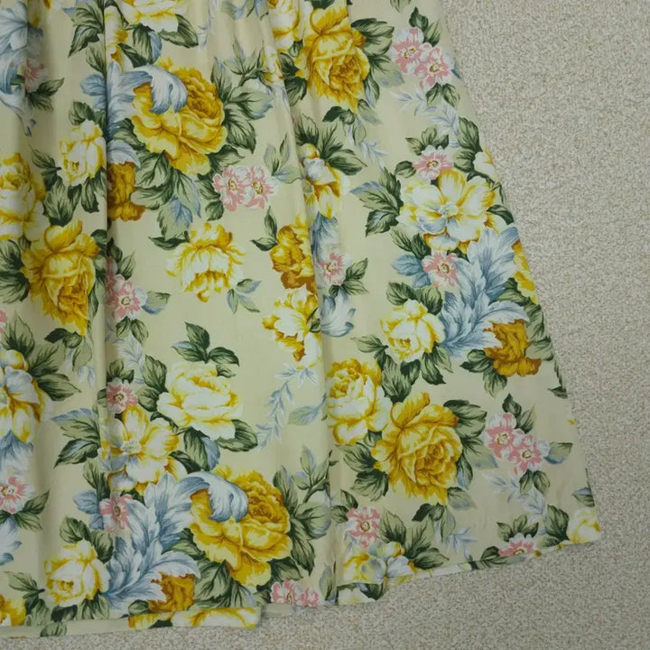 [BUNJANG] Gerard Darel Floral A-Line Skirt / (S)제라드다렐 여성 A라인 스커트 플라워 옐로우 W3083
