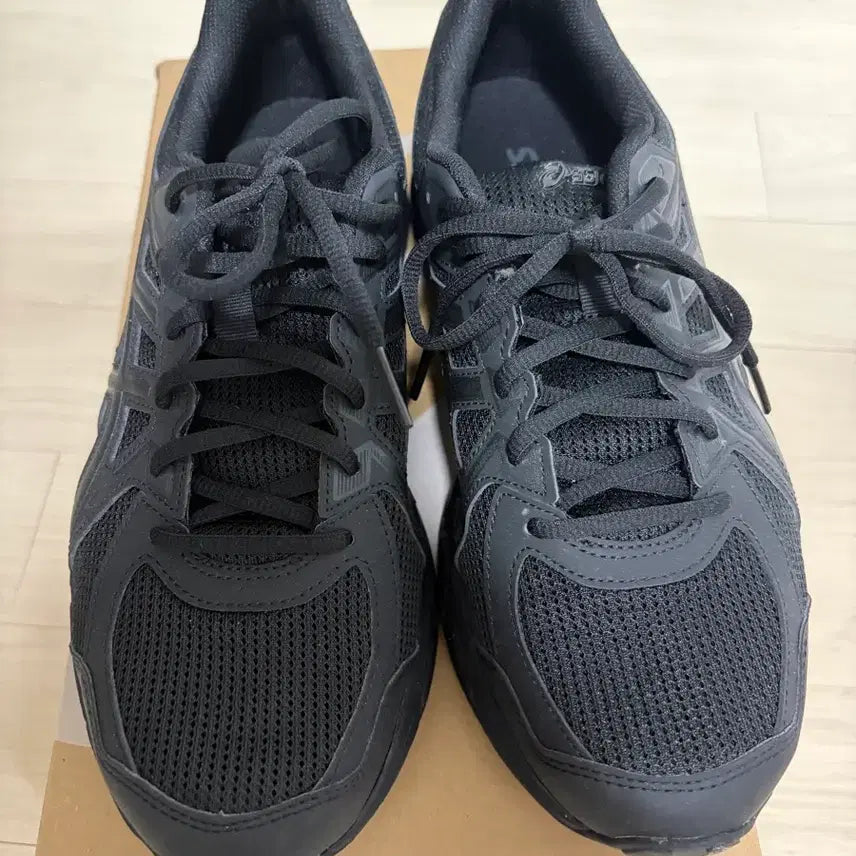 [BUNJANG] Asics Jog 100 T Black Extra Wide Sneakers / [275]아식스 조그 100 T 블랙 - 4E 엑스트라 와이드