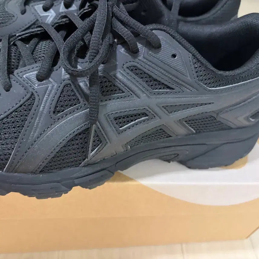 [BUNJANG] Asics Jog 100 T Black Extra Wide Sneakers / [275]아식스 조그 100 T 블랙 - 4E 엑스트라 와이드