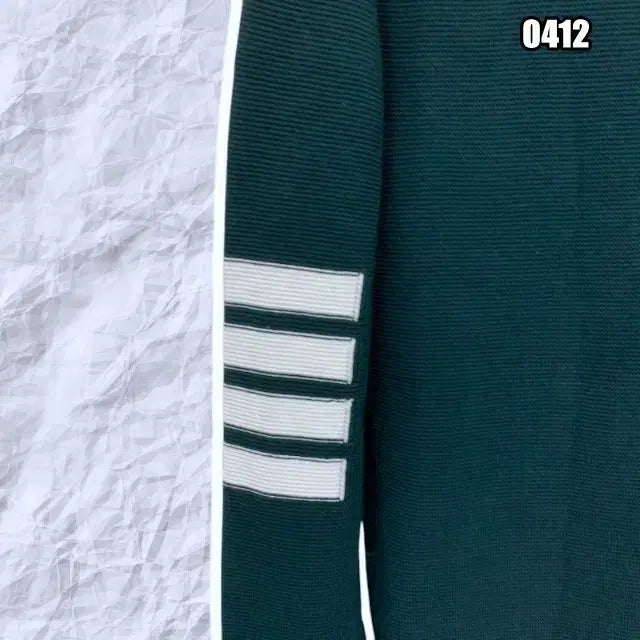 [SOLD OUT] 사이즈1 톰브라운 클래식 브이넥 네이비 가디건