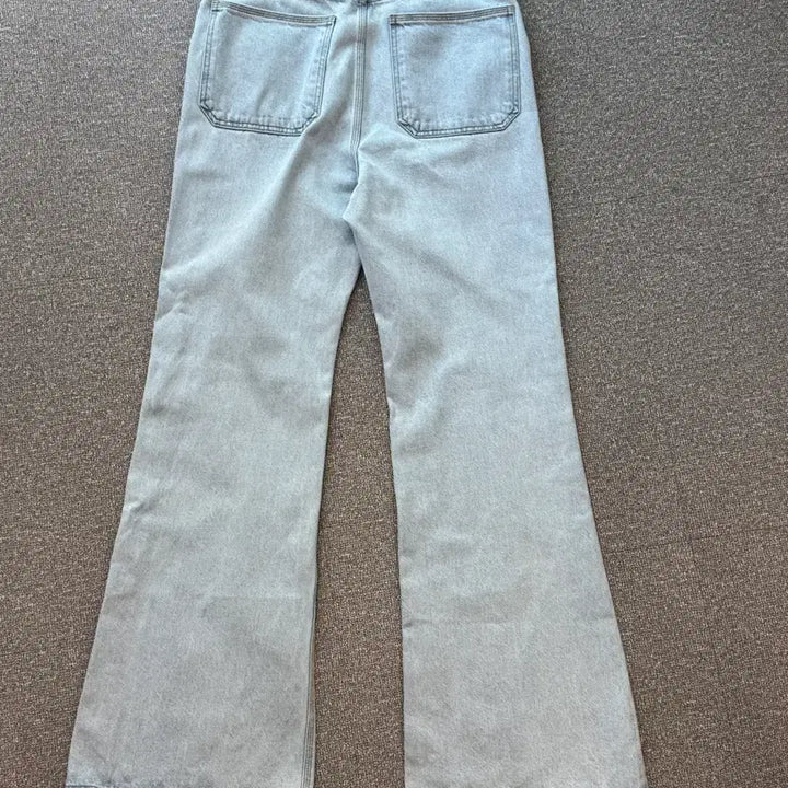[BUNJANG] STU Flare Denim Pants S Light Blue / STU 플레어 데님 팬츠 S 연청