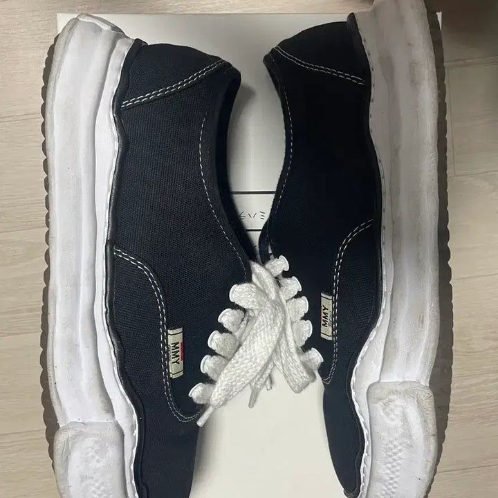 [BUNJANG] Maison Mihara Yasuhiro Baker 42 Sneakers / 야스히로 베이커 42