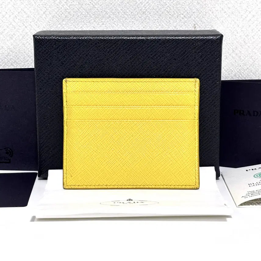 [BUNJANG] Prada Saffiano Leather Card Holder Yellow A+ Grade / [A+급/정품] 프라다 사피아노 레더 카드지갑