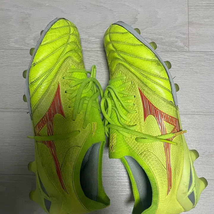 [BUNJANG] Mizuno Morelia Neo Japan Soccer Cleats / 미즈노 모렐리아 네오 재팬 축구화 270