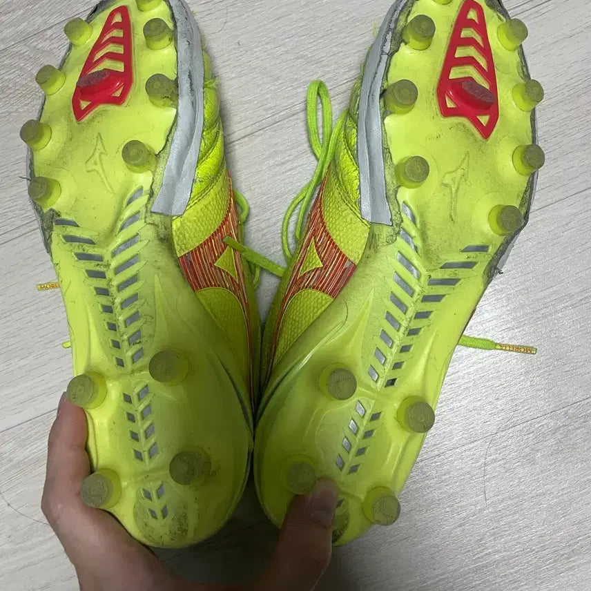 [BUNJANG] Mizuno Morelia Neo Japan Soccer Cleats / 미즈노 모렐리아 네오 재팬 축구화 270