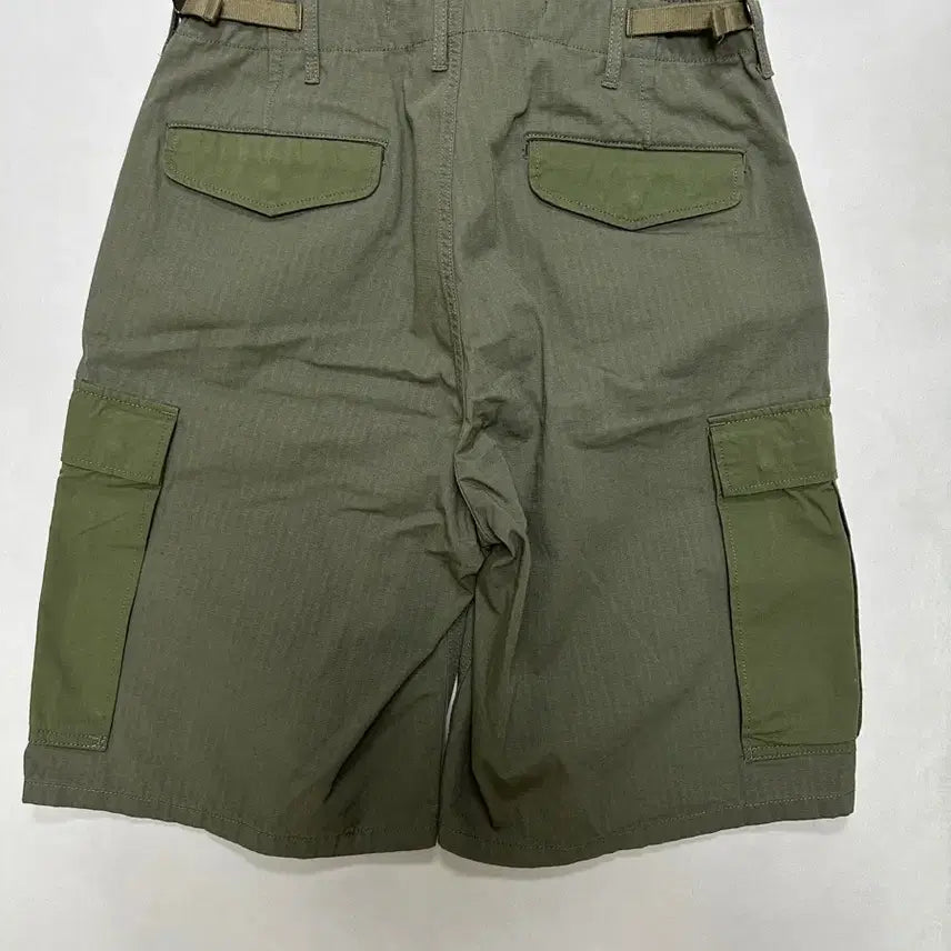 [BUNJANG] Nanamica Cargo Shorts / [30] 나나미카 카고 쇼츠