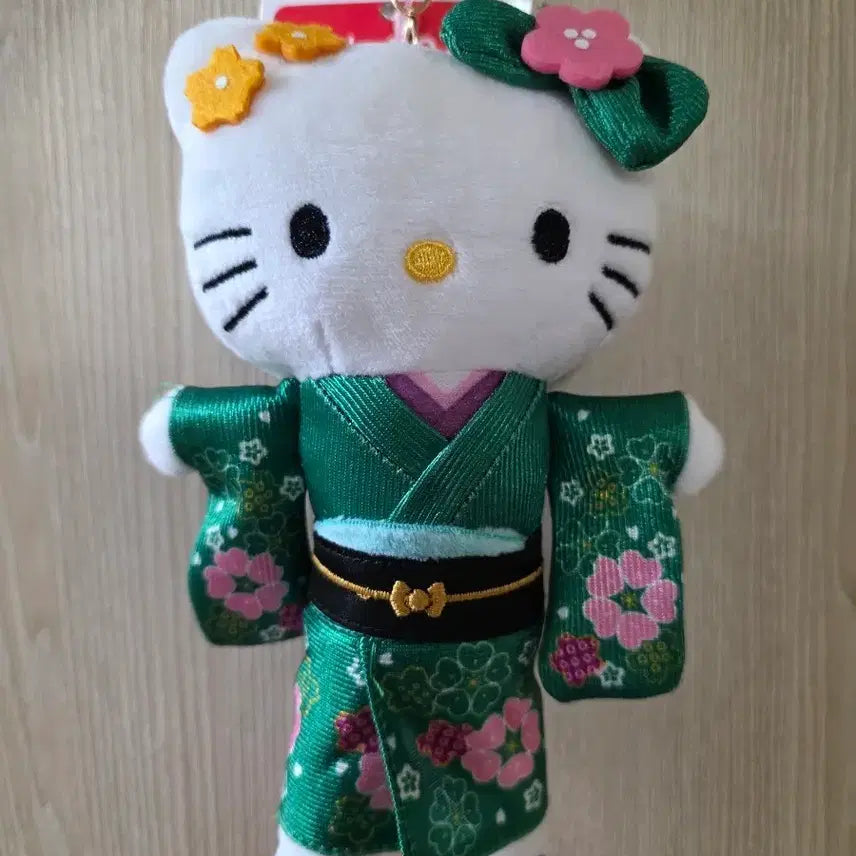 [BUNJANG] Sanrio Hello Kitty Long Legs Kitty Kimono Yukata Doll Keyring / 산리오 헬로키티 롱다리 키티 기모노 유카타 인형 키링 - 초록