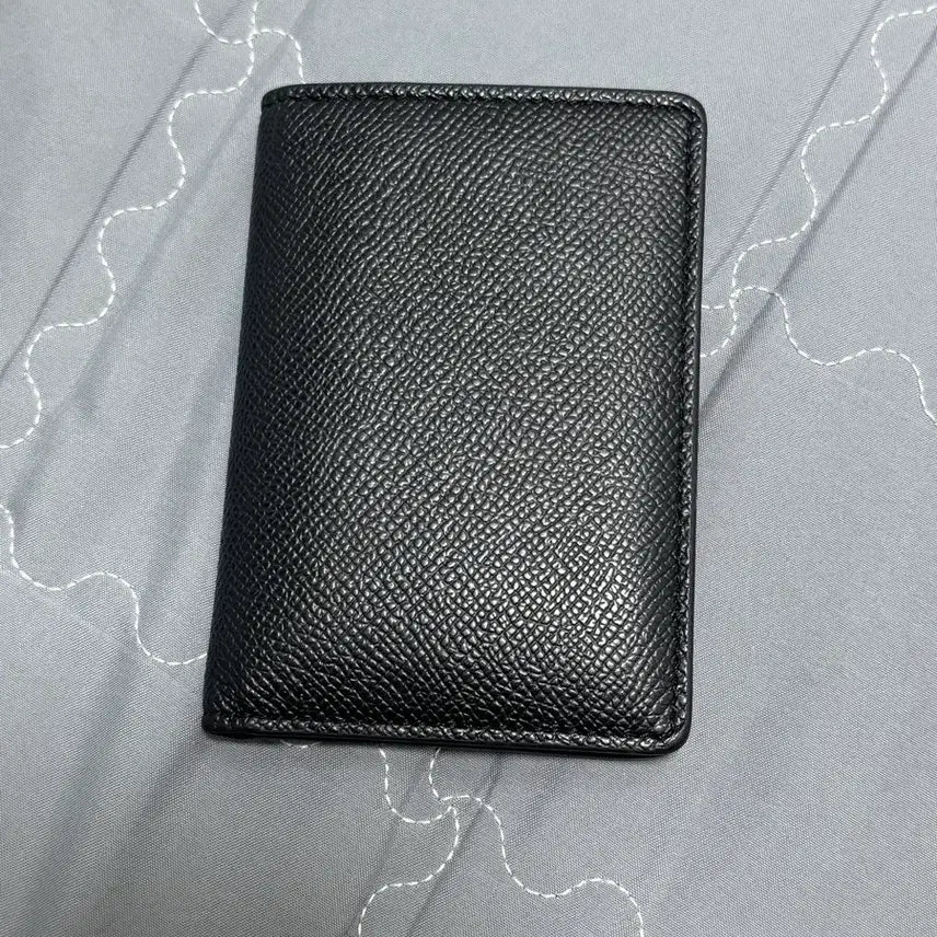 [SOLD OUT] 메종 마르지엘라 레더 바이폴드 카드 홀더 블랙