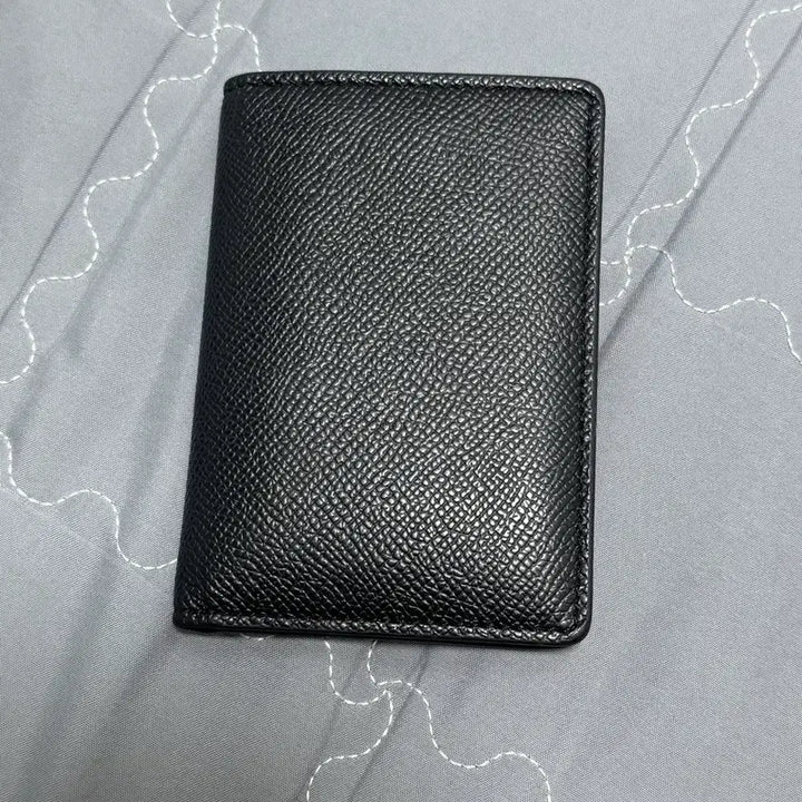 [SOLD OUT] 메종 마르지엘라 레더 바이폴드 카드 홀더 블랙
