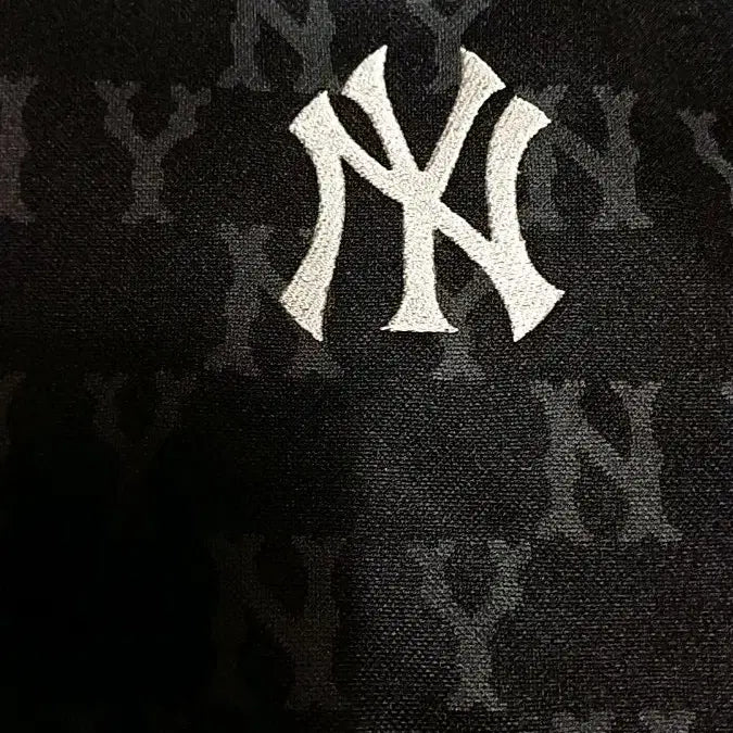 [BUNJANG] MLB Monogram Jersey (Unisex) / MLB 오버핏 모노그램저지 남녀공용95 가슴58 기장66