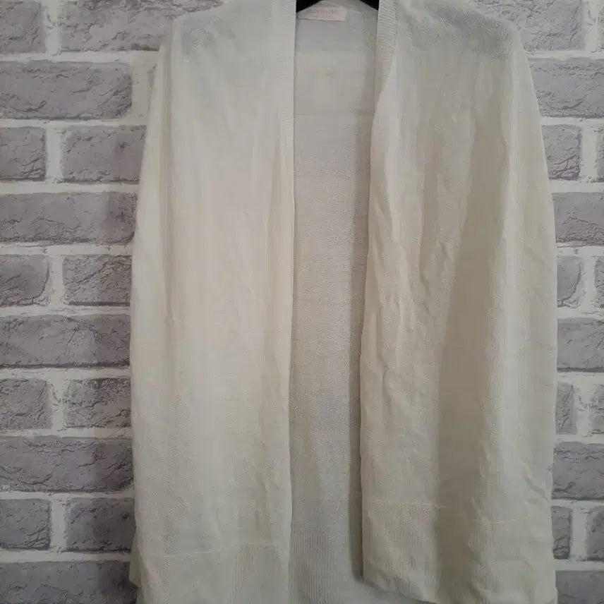 [BUNJANG] INLAYMENT Ivory Knit Cardigan / INLAYMENT 아이보리  봄여름 니트가디건/알뜰한여우
