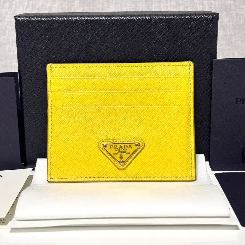 [BUNJANG] Prada Saffiano Leather Card Holder / [A+급/정품] 프라다 사피아노 레더 카드지갑