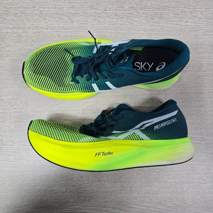 [BUNJANG] Asics Metaspeed Sky FF Turbo Running Shoes 265mm / ㅡ 아식스 메타스피드 스카이 FF Turbo 런닝화 265mmㅡ0123