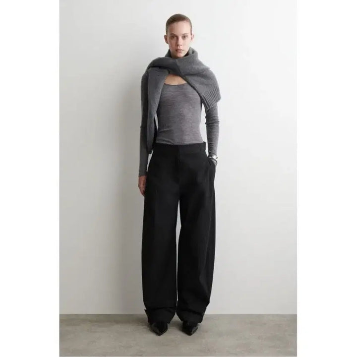 [BUNJANG] COS Utility Barrel Leg Trousers - Black / cos 코스 유틸리티 배럴레그 트라우저34 블랙