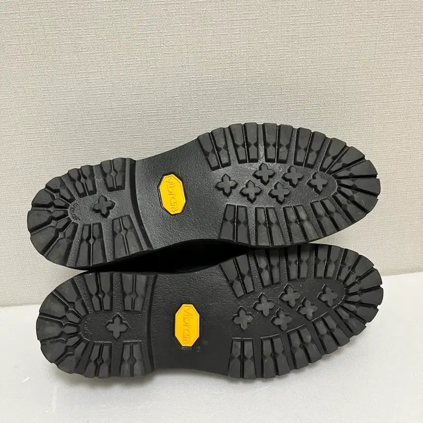 [SOLD OUT] 새상품급  리갈 REGAL 201 비브람솔 더비 구두 플레인토 블랙 26