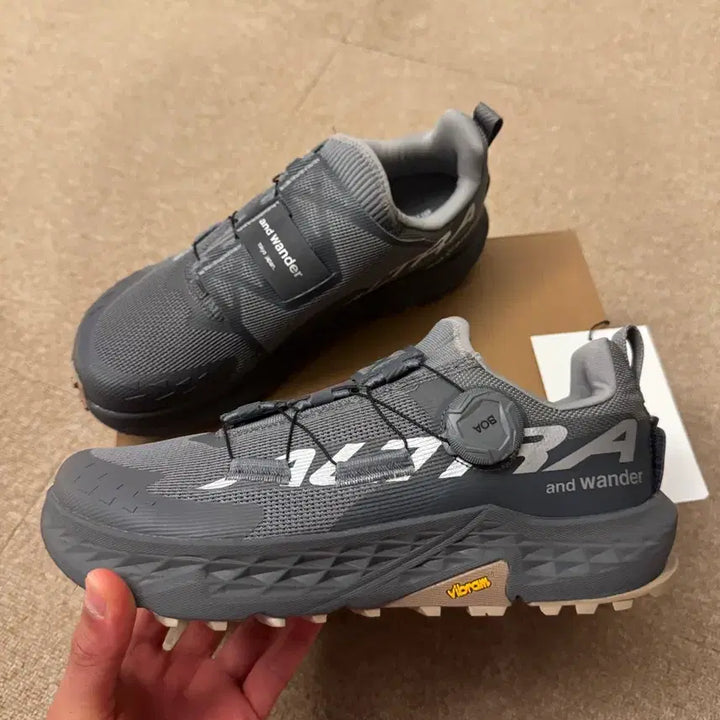 [BUNJANG] Altra x and wander Timp5 Boa 255 / 알트라 X 앤드원더 팀프5 보아 255