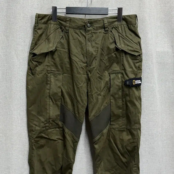 [SOLD OUT] [34] 내셔널지오그래픽 카고 조거팬츠 카키 바지