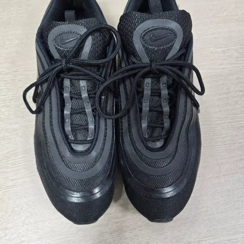 [BUNJANG] Nike Air Max 97 Ultra 17 All Black Sneakers 265mm / ㅡ 나이키 에어맥스 97 울트라 17 올블랙 운동화 265mmㅡ0123