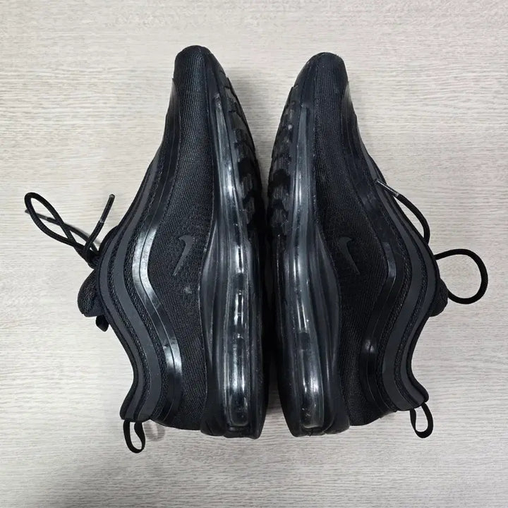 [BUNJANG] Nike Air Max 97 Ultra 17 All Black Sneakers 265mm / ㅡ 나이키 에어맥스 97 울트라 17 올블랙 운동화 265mmㅡ0123