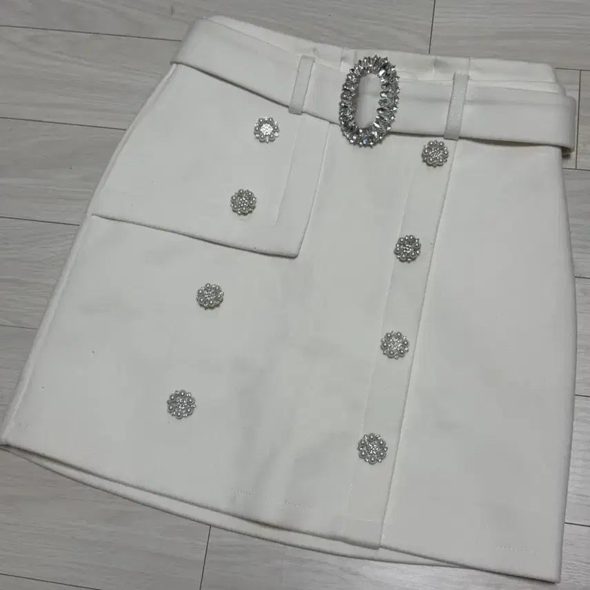 [BUNJANG] Wool Cubic Skirt / 울 큐빅 스커트 새상품 수입의류 하객룩