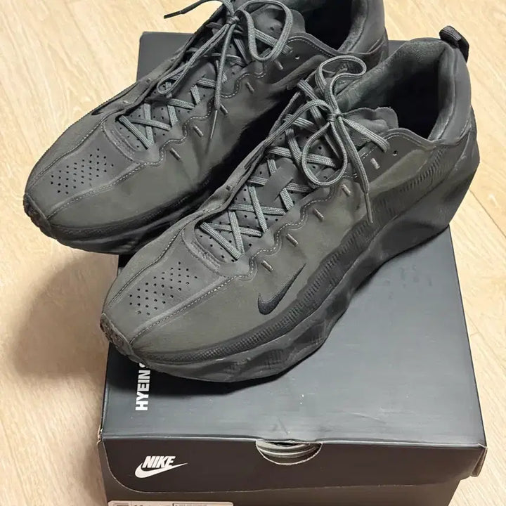 [BUNJANG] Nike Hyein Seo Abalover Shoes / 나이키 HYEIN SEO 아바로버 혜인서 300사이즈