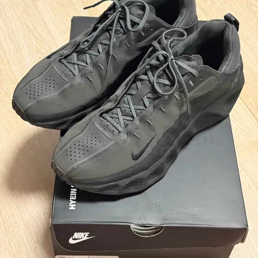 [BUNJANG] Nike Hyein Seo Abalover Shoes / 나이키 HYEIN SEO 아바로버 혜인서 300사이즈