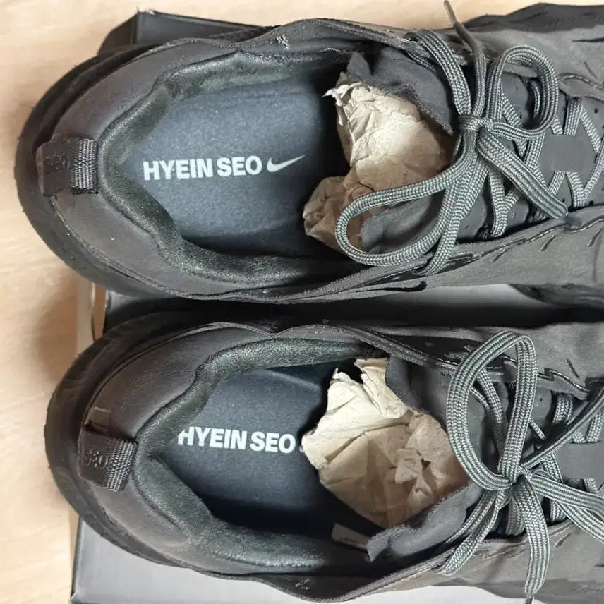 [BUNJANG] Nike Hyein Seo Abalover Shoes / 나이키 HYEIN SEO 아바로버 혜인서 300사이즈