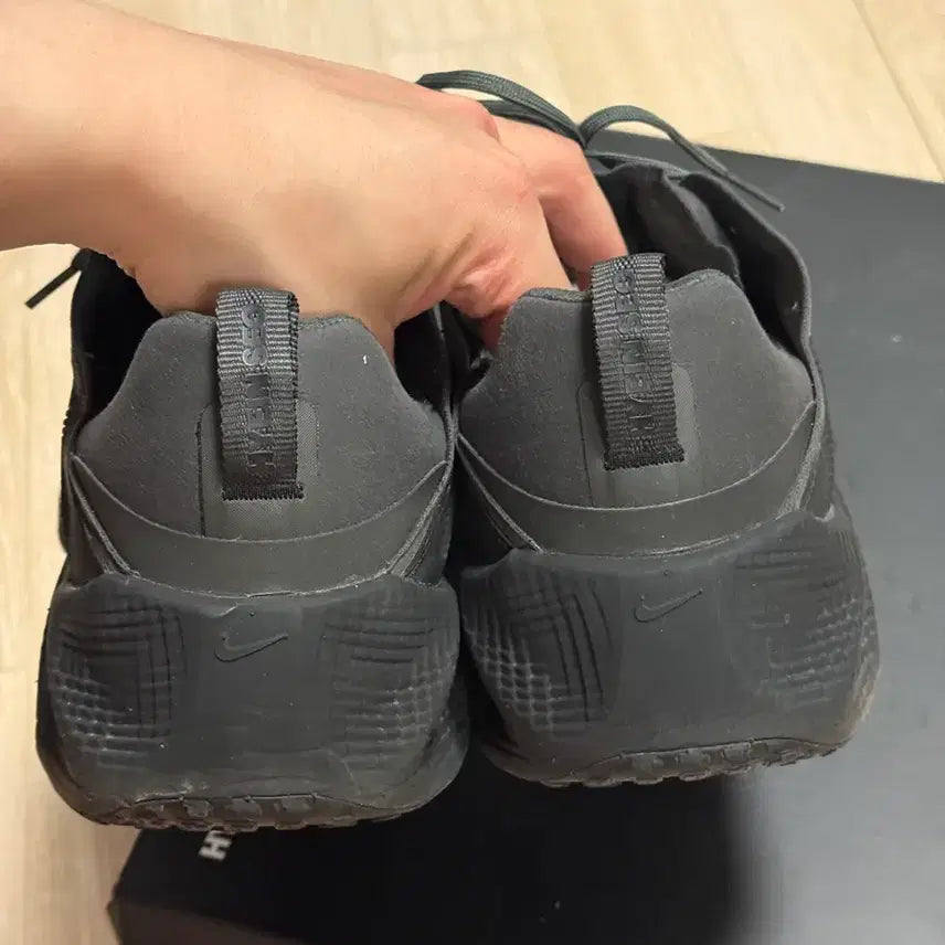 [BUNJANG] Nike Hyein Seo Abalover Shoes / 나이키 HYEIN SEO 아바로버 혜인서 300사이즈