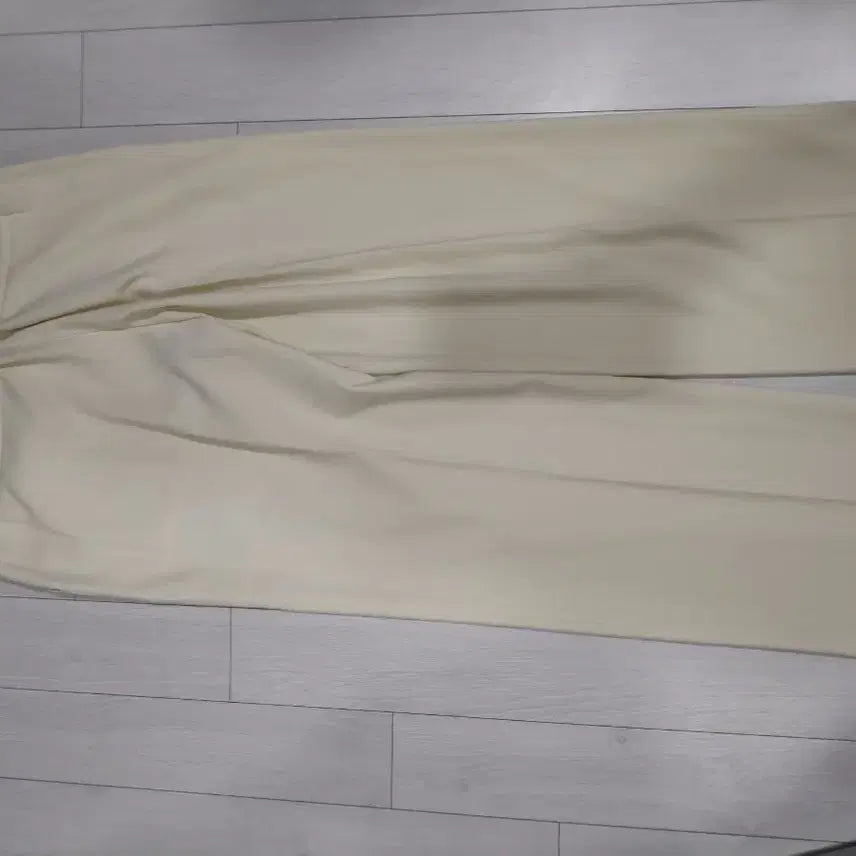 [BUNJANG] Ivory Wide Leg Slacks Pants / 아이보리색 와이드 슬랙스 바지