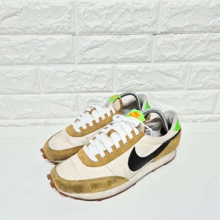 [BUNJANG] Nike Daybreak Sneakers Shoes 270mm / 나이키 데이브레이크 스니커즈 운동화 270mm