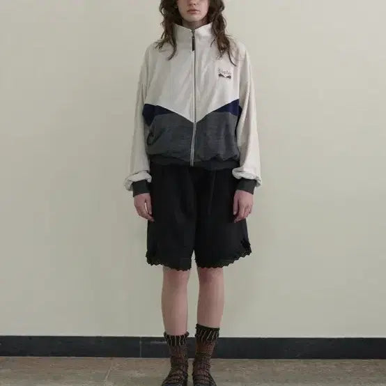 [BUNJANG] VIA PLANIN Zip-Up Jumper / 비아플레인 집업