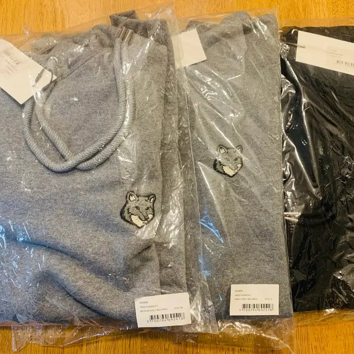 [BUNJANG] Maison Kitsune Fox Patch Hoodie Gray/Black / 특가*메종키츠네 폭스 후드티 그레이/블랙 미개봉 새상품