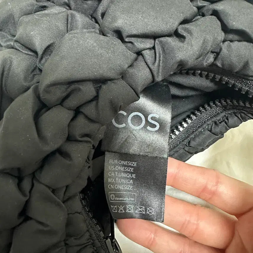 [SOLD OUT] 코스 구름백 마이크로 블랙