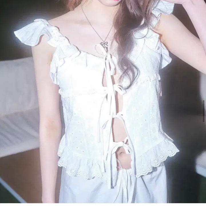 [BUNJANG] Newling Angel Lace Blouse - Medium / 뉴얼린 엔젤 레이스 블라우스 M