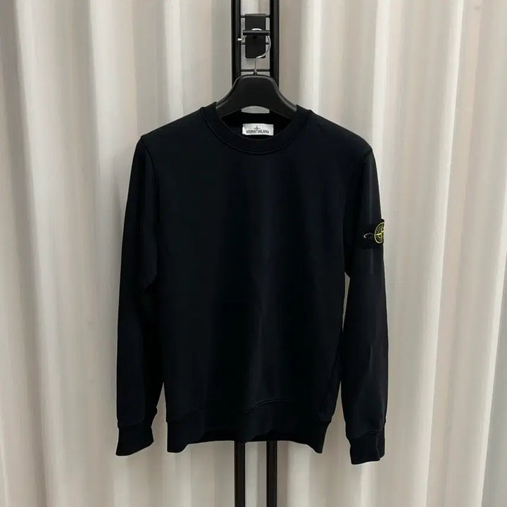 [BUNJANG] Stone Island Badge Sweatshirt Black L / 스톤아일랜드 와펜 맨투맨 블랙 (L)