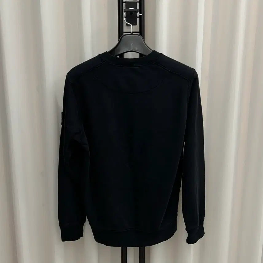 [BUNJANG] Stone Island Badge Sweatshirt Black L / 스톤아일랜드 와펜 맨투맨 블랙 (L)