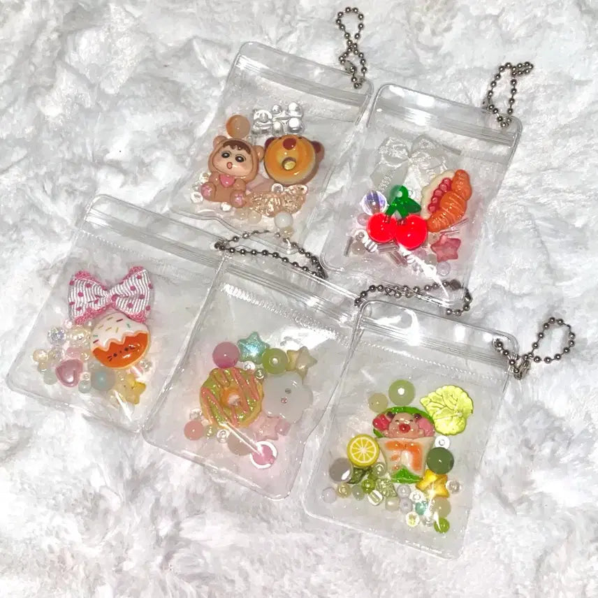 [BUNJANG] Sweets Beads Zipper Bag Charm with Mini Dessert Charm / [미니키링증정] 스위츠 비즈 지퍼백 키링 파우치 키링