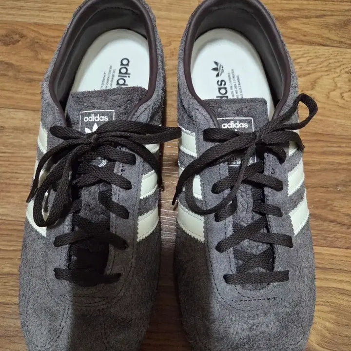 [BUNJANG] Adidas Gazelle Low Pro Dark Brown Sneakers / 가젤 로우 프로 - 다크브라운:크림화이트(260)