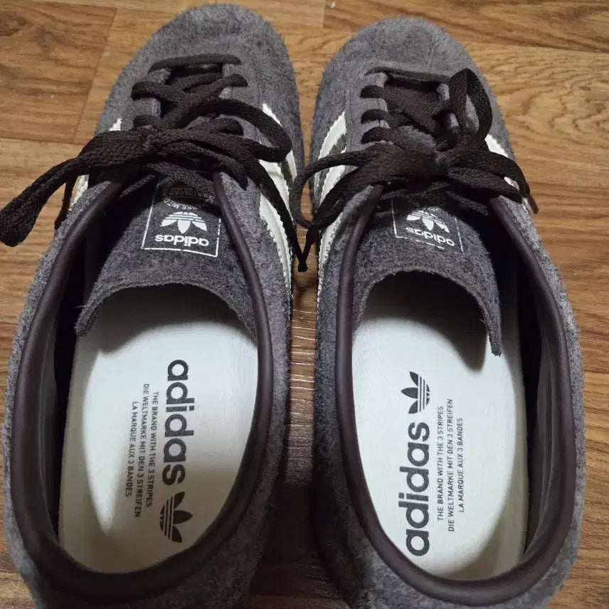 [BUNJANG] Adidas Gazelle Low Pro Dark Brown Sneakers / 가젤 로우 프로 - 다크브라운:크림화이트(260)