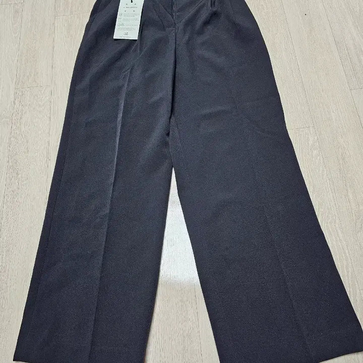 [BUNJANG] Wide Black Slacks / 재질좋은 와이드 슬랙스(택달린새거) 저렴하게