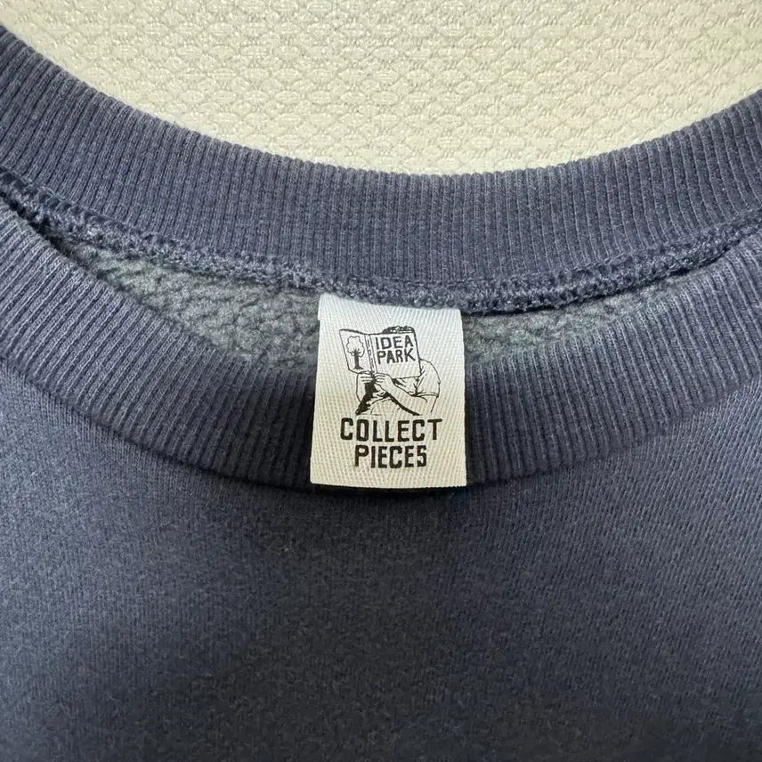 [SOLD OUT] [L] 컬랙트 피시스 네이비 Think Hard 스웻
