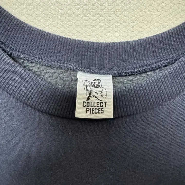 [SOLD OUT] [L] 컬랙트 피시스 네이비 Think Hard 스웻