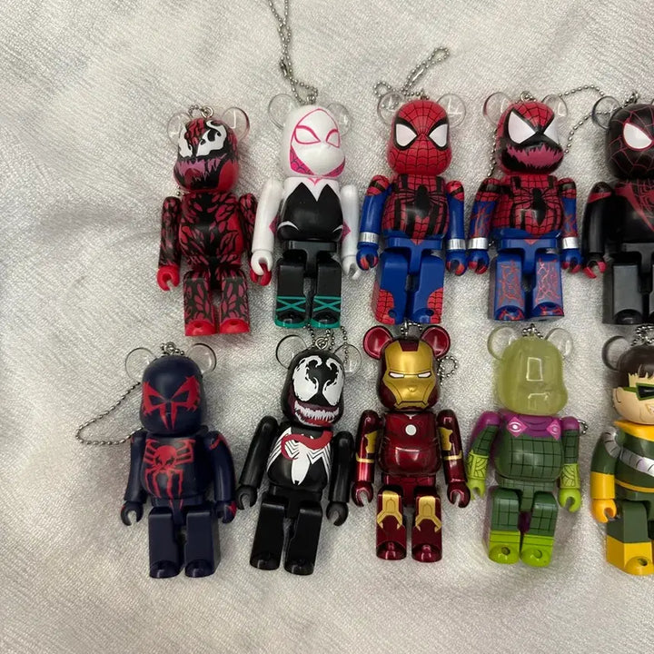[BUNJANG] Bearbrick Marvel Happy Kuji 100% Bundle Set / 베어브릭 마블 해피쿠지 100% 일괄