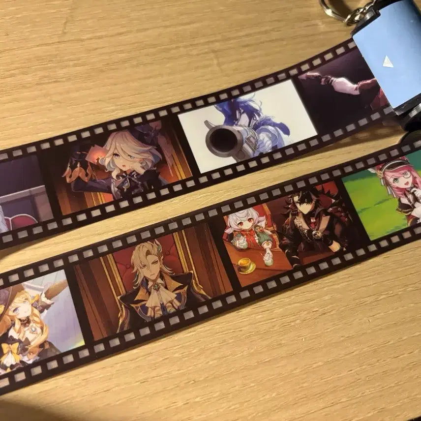 [BUNJANG] Genshin Impact Fontaine Overture PV Film Keychain / 원신 타오바오 특전 폰타인 서곡pv 필름키링 양도합니다