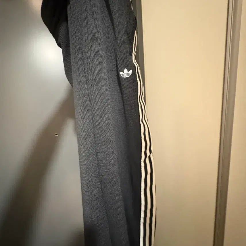[BUNJANG] Adidas Adicolor Firebird Knit Track Pants / 아디다스 아디컬러 파이어버드 니트 트랙 팬츠